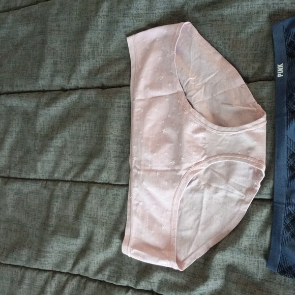 Victoria secret underwear - Picture 2 of 7